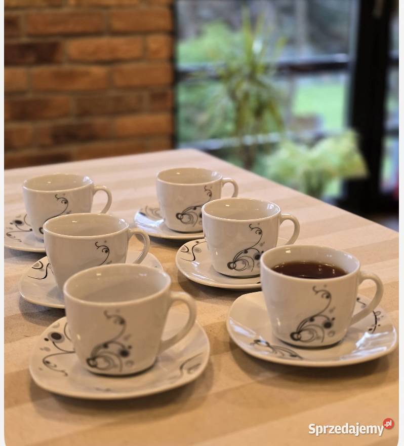 69 Zestaw 6 sztuk filiżanek ze spodkami VIOLET Zabrze