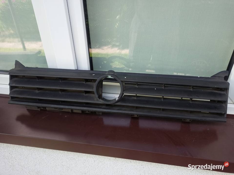 VW Passat B2 32b grill atrapa przednia chłodnicy osobowe łódzkie sprzedam
