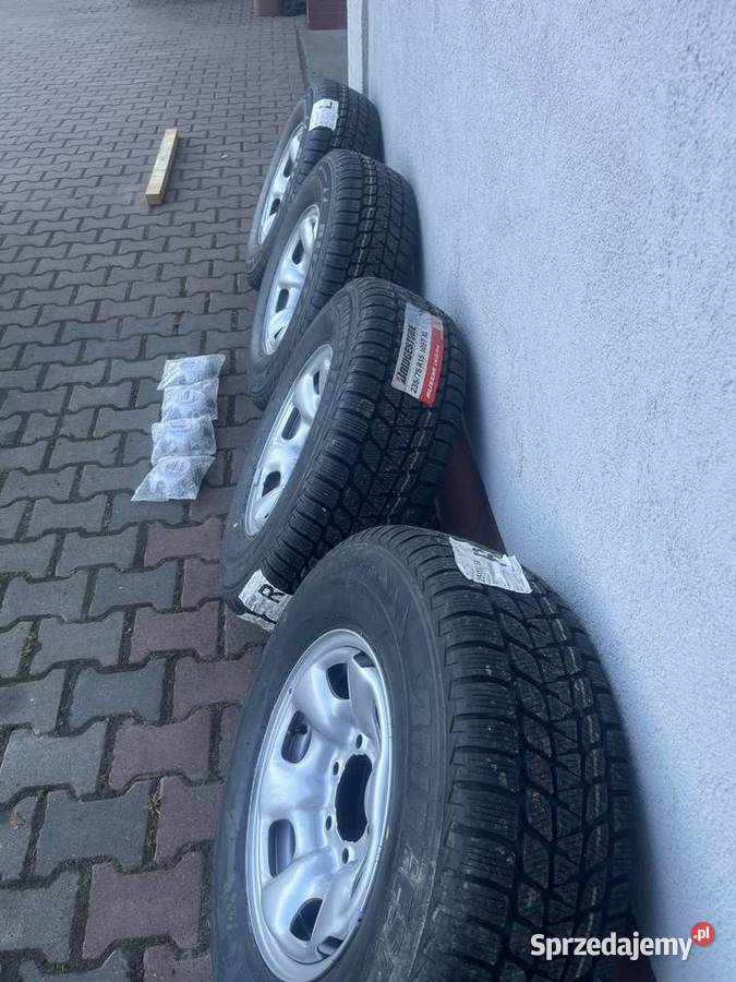 KOŁA FELGI OPONY toyota hilux Bridgestone Pozostałe Gorzów Wielkopolski