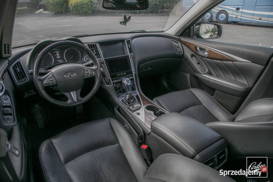 Infiniti Q50 hybrid 2014 AWD niski przebieg 364KM Rogowo sprzedam