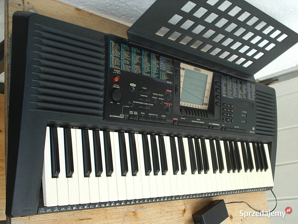 Keyboard Yamaha PSR330 z osprzętem klawiatura Kłodzko