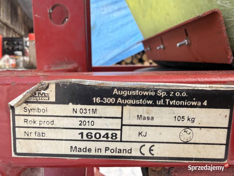 Rozsiewacz nawozowy motyl kłos do wapna soli POM Augustów Kraśnik