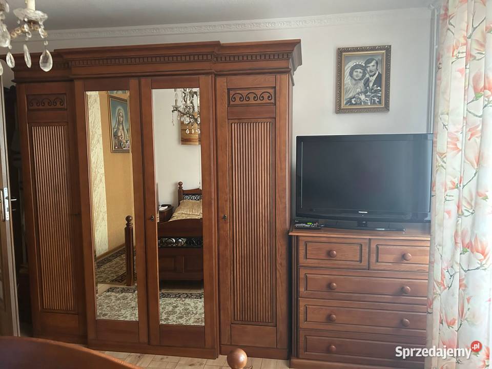 Sprzedam kompletną sypialnię Meble do sypialni Łomża sprzedam