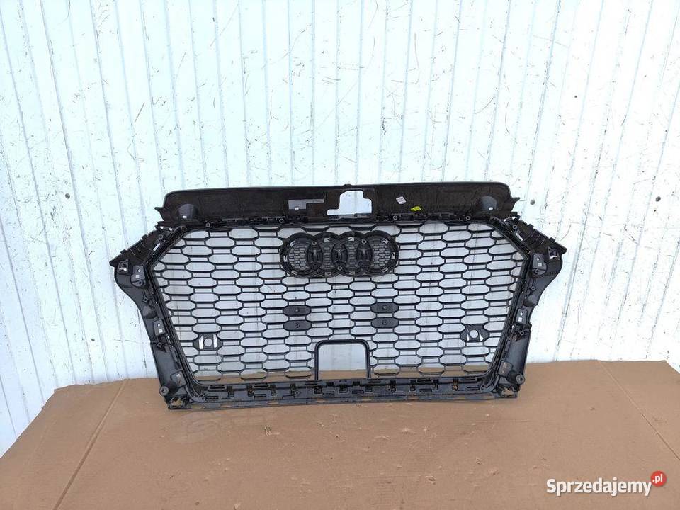 AUDI A4 RS3 8V5 SEDAN GRILL ATRAPA