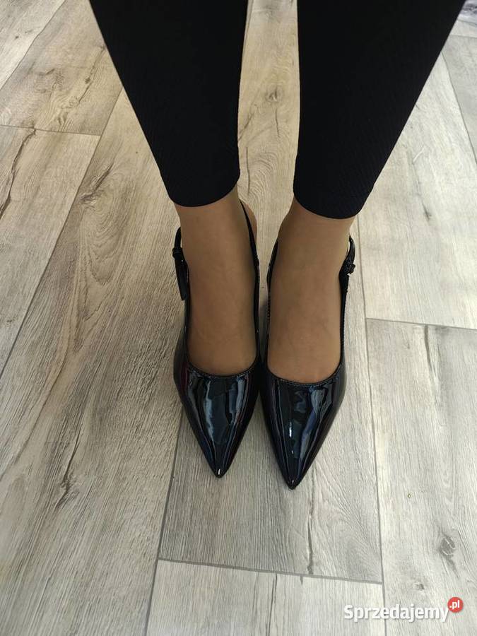42 Czarne czółenka Szpilki wieczorowe z odkrytą małopolskie