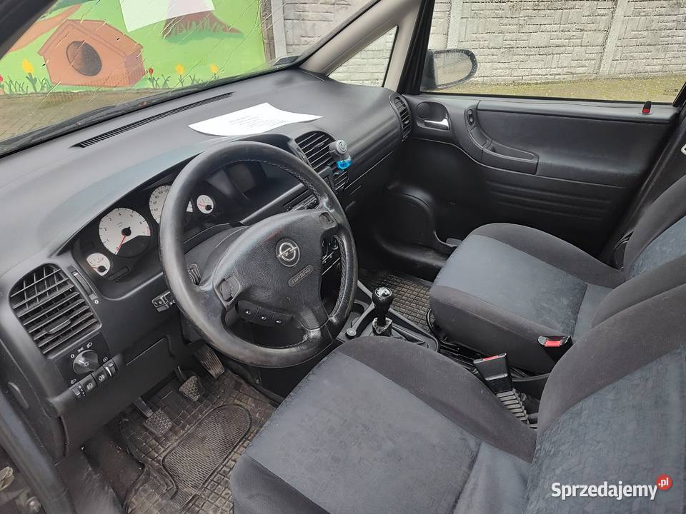 Opel Zafira A 18 7 oaobowy