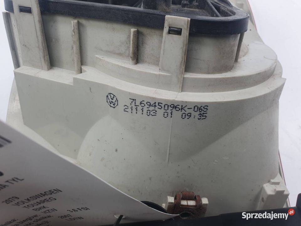 LAMPA PRAWA TYŁ VOLKSWAGEN TOUAREG 7L6945096K kujawsko-pomorskie Lipno sprzedam