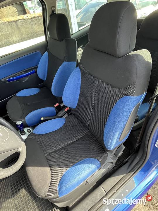 Citroen c2 siedzenia Boczki osobowe Ropczyce