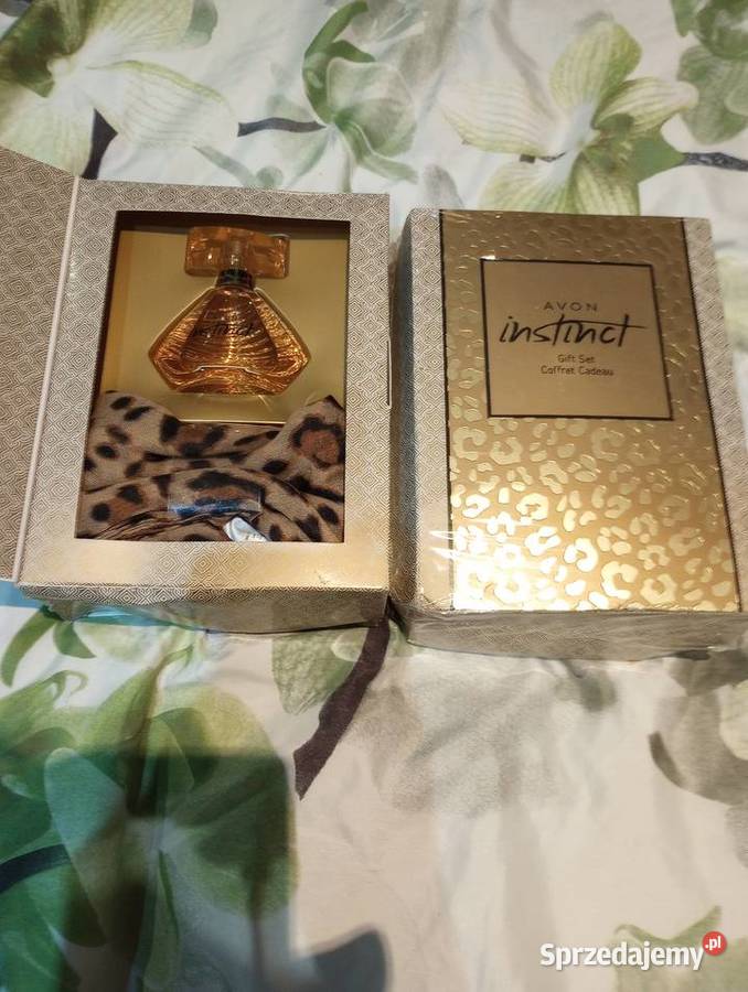 Avon instinct 50 ml plus szalik panterka Unikat Wrocław