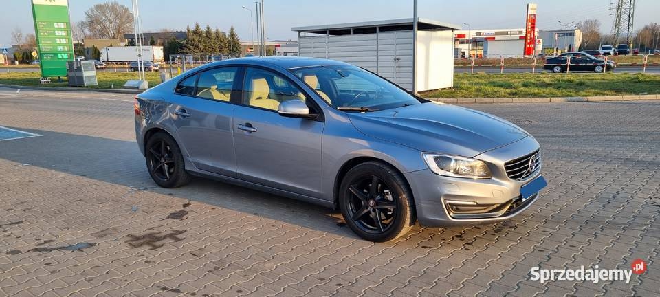 Sprzedam VOLVO S60 II D3 150 2017 czujnik parkowania Kraków sprzedam