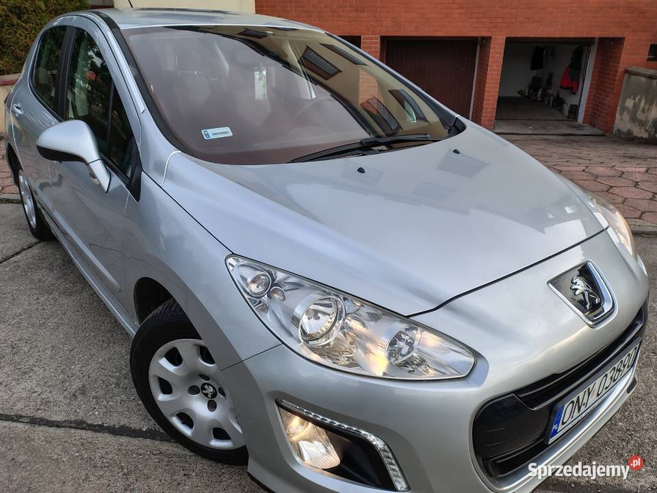 Piękny Peugeotmalutki przebieg 218 ocynk0rdzy Paczków