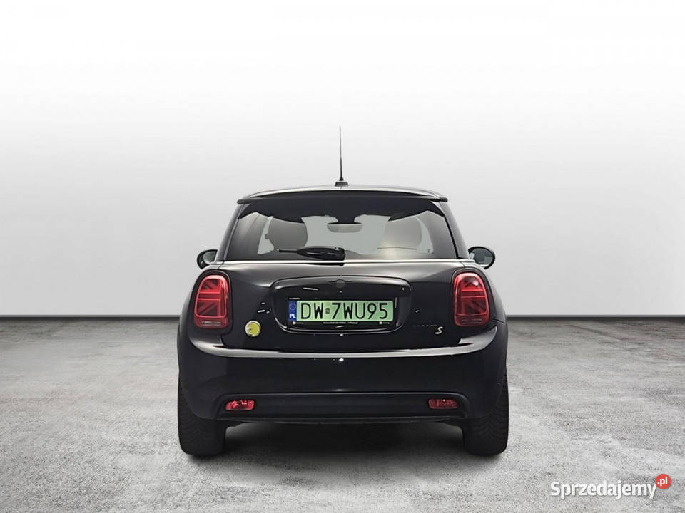 Mini Cooper Cooper SE Classic Trim Z Polskiego serwisowany w ASO Warszawa