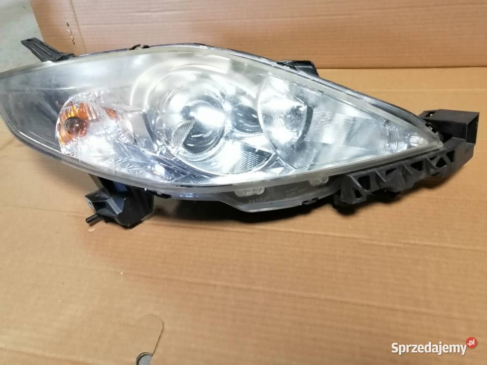 Lampa prawy przód Mazda 5 0510 lampy tyl Cieszyn