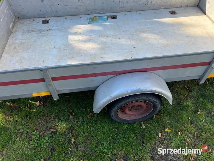Przyczepka samochodowa 800DMC burtowe Przyczepy i naczepy