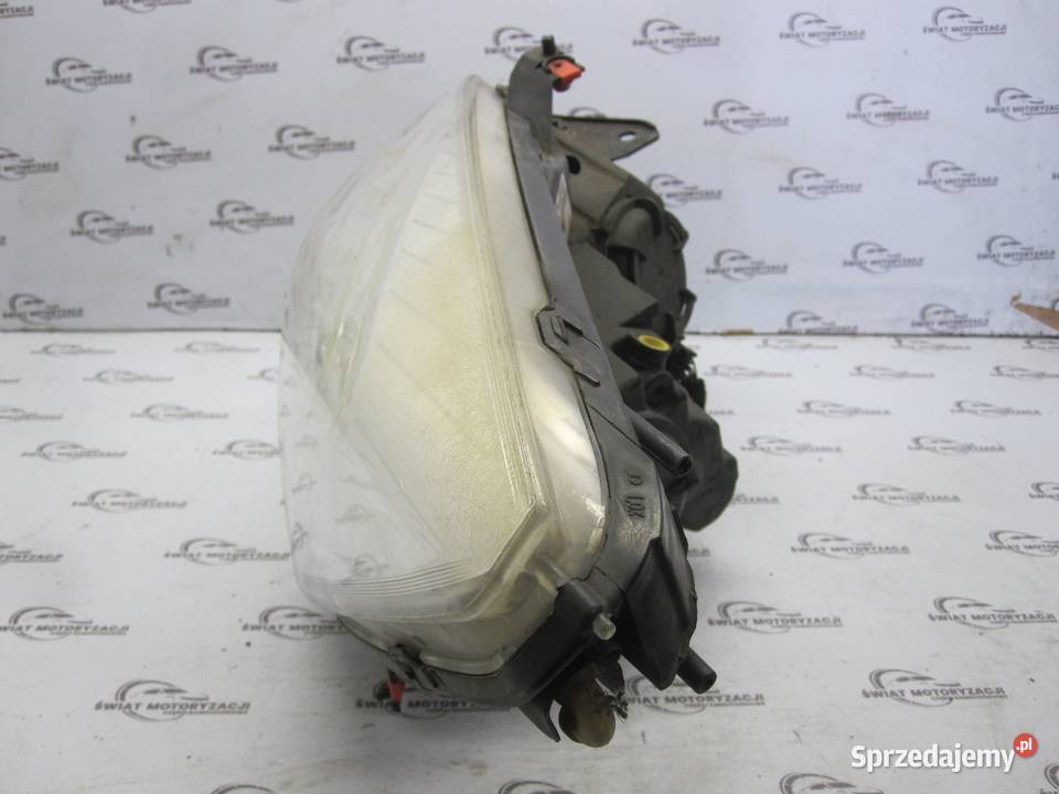 OPEL MERIVA B 10r lampa lewa przód ANGLIK Kielce