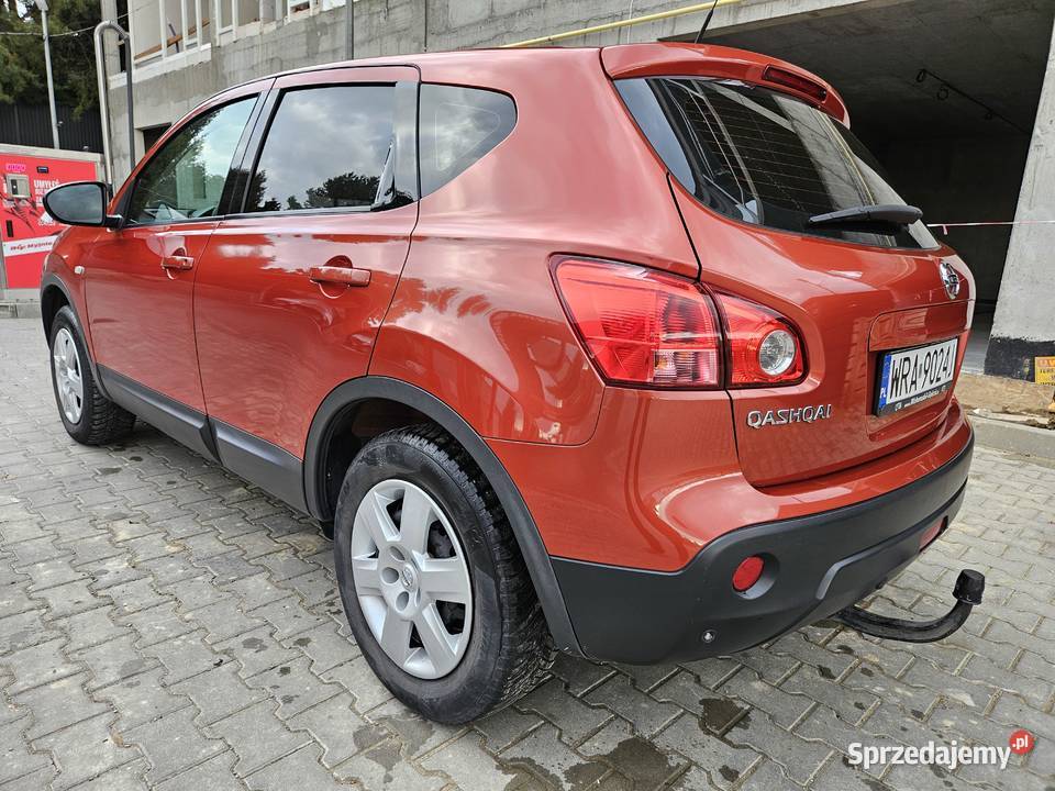 Nissan Qashqai 2008 20 LPG 141 6 biegów hak centralny zamek
