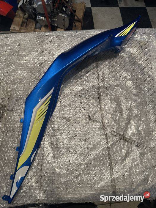 SUZUKI GSXR GSXR 125 zadupek prawy tył ogon 18 Poznań sprzedam