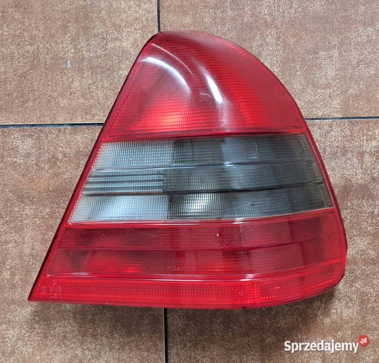 Lampa tył Mercedes W202 Sedan Płońsk sprzedam