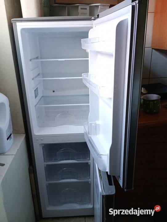Sprzedam tanio lodówkę firmy mpm stan używany Nałęczów