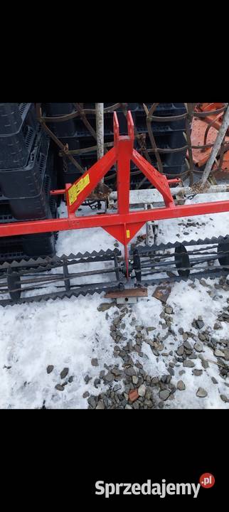 Komplet maszyn rolniczych nieuszkodzony sprzedam