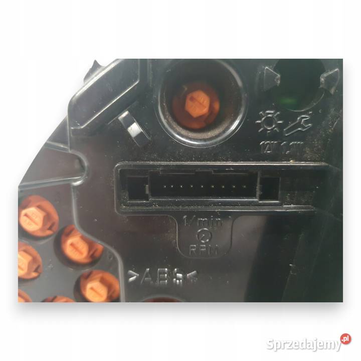 LICZNIK ZEGARY 0010124V003 Smart Fortwo I 08 CDI lubelskie Chełm