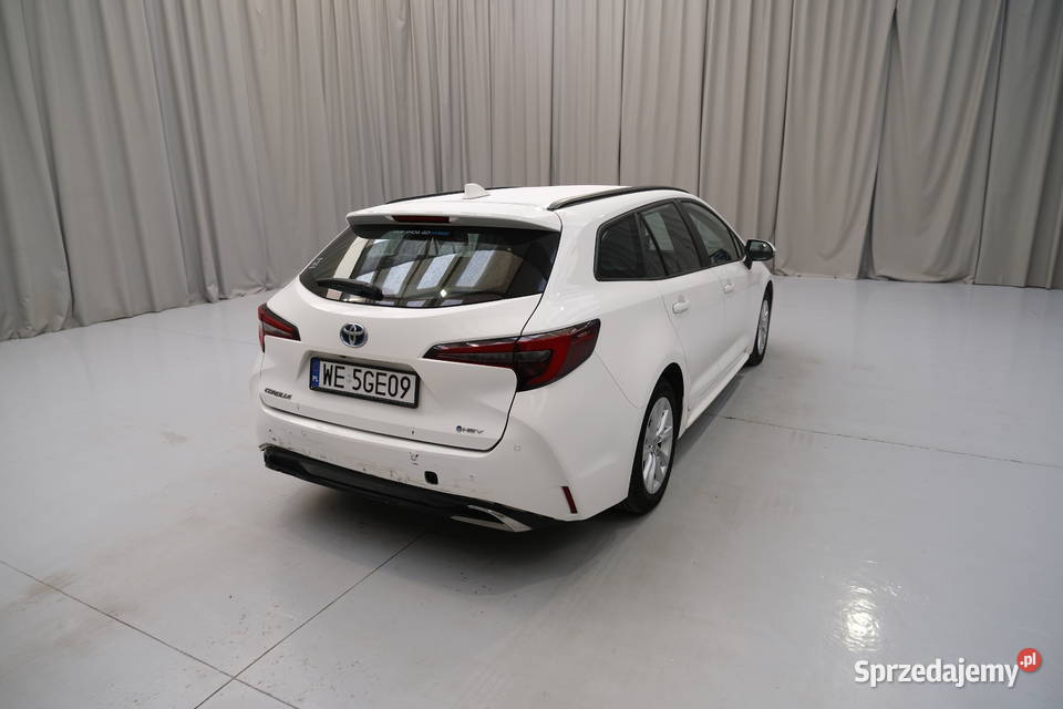 TOYOTA COROLLA 2024 1798 ccm 98 Warszawa