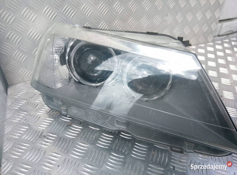 BMW X3 F25 2013 Przód strona prawa Lampa osobowe Barłogi