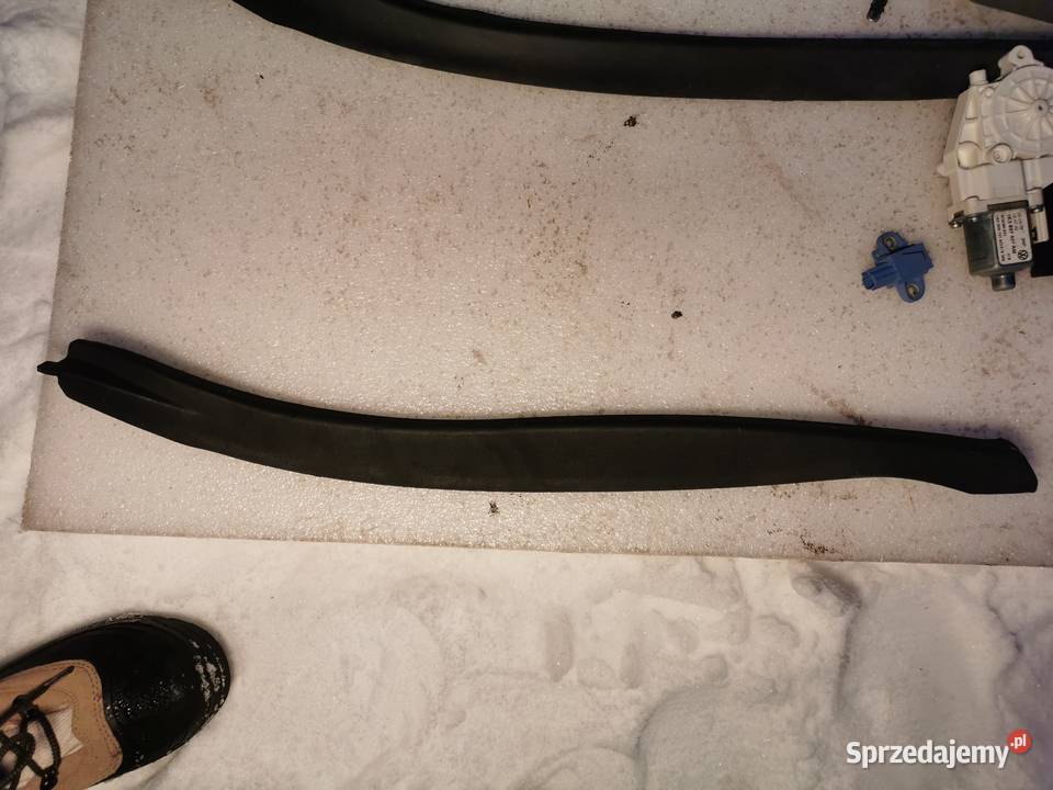 nakładka na drzwi jetta golf V kombi części blacharskie Rzeszów