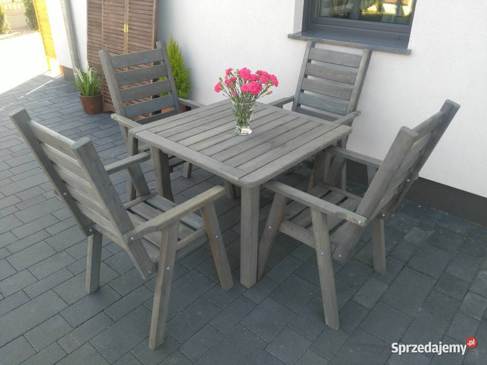 Zestaw mebli ogrodowych  4 krzeseła + stół kwadrat typ L