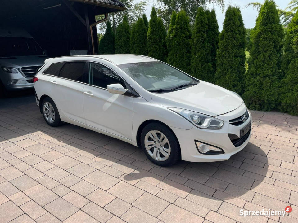 Hyundai i40 Hyundai i40 1.6-136KM Biała Perła 2013