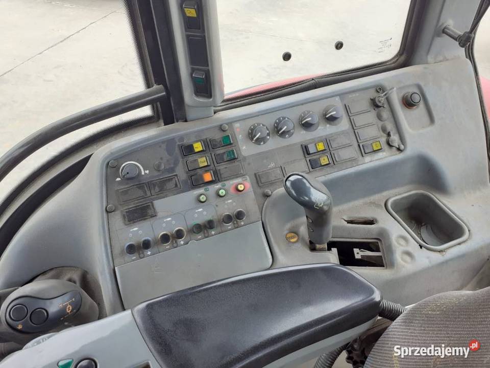 Ciągnik rolniczy Valtra M1304 2004r