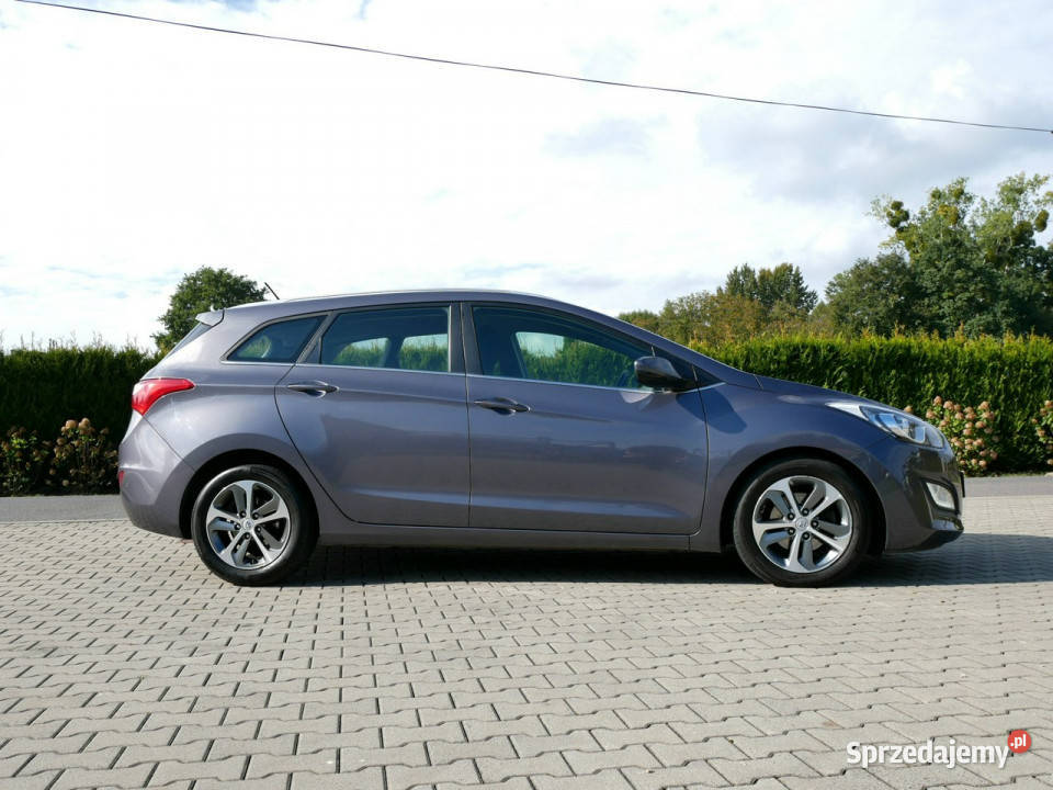 Hyundai i30 16 CRDI 110 E6 Kombi Comfort Automat