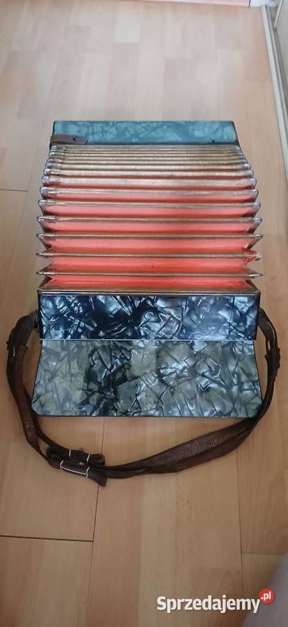 Kolekcjonerski akordeon M Carli Kraków