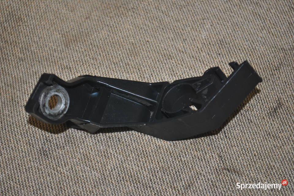 Uchwyt przewodu klimatyzacji BMW E81 E87 E90 E91 osobowe Poręba