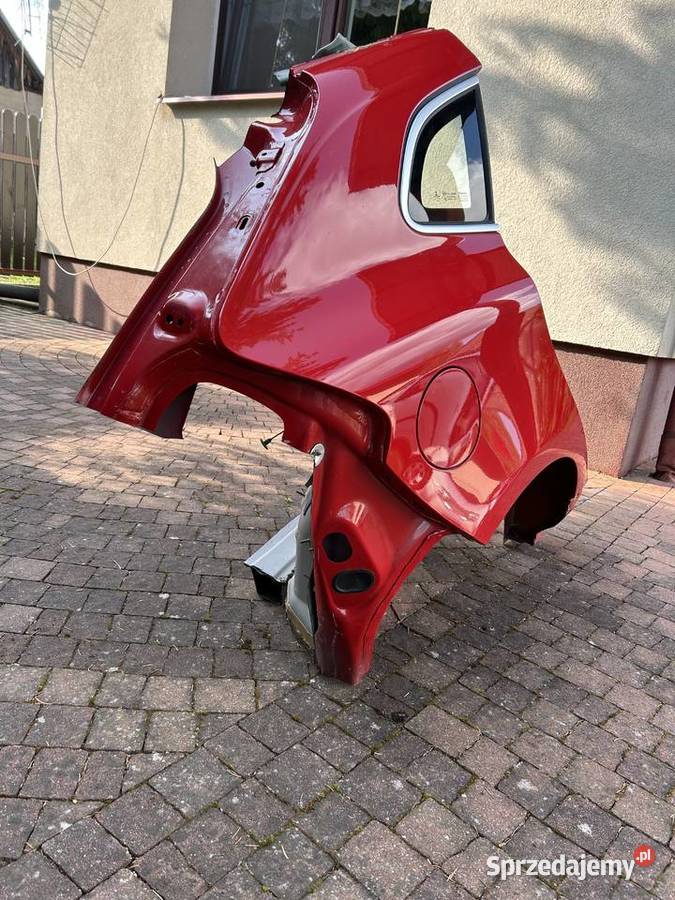 Volvo v40 II błotnik prawy tył ćwiartka Białystok sprzedam