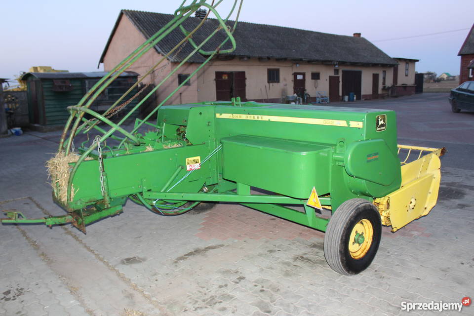 Prasa Kostkująca John Deere 332 A mazowieckie