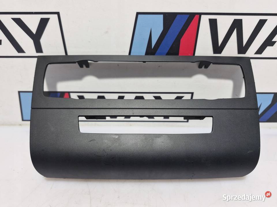 BMW E81 E82 E87 RAMKA OSŁONA PANELU 6976842 Deski rozdzielcze, konsole dolnośląskie
