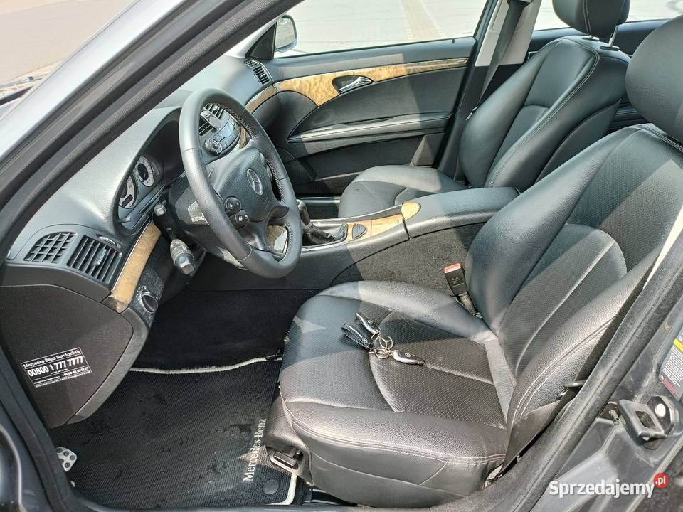 Mercedes w211 18kompresor zmieniarka CD Łódź sprzedam