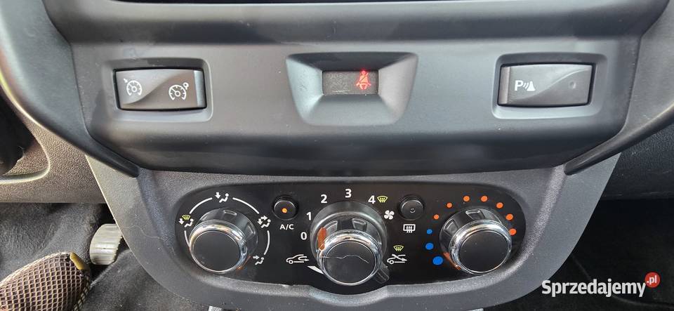 Navigacja Grzane fotele Bluetooth Czujniki Andrespol