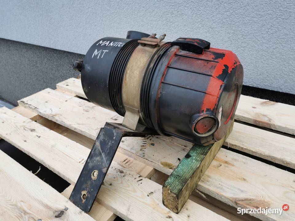 Filtr powietrza Manitou MT 2002r Obudowa Wilkowo sprzedam