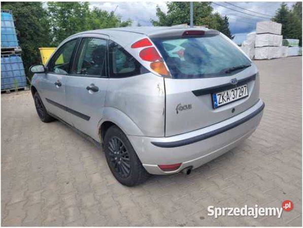 Syndyk sprzeda samochód Ford Focus 2002 r Kłodzino