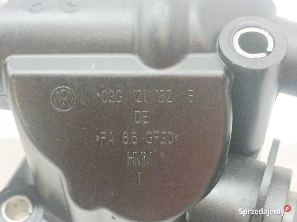 OBUDOWA TERMOSTATU 03G121132B 19 TDI Volkswagen Rok produkcji 2007
