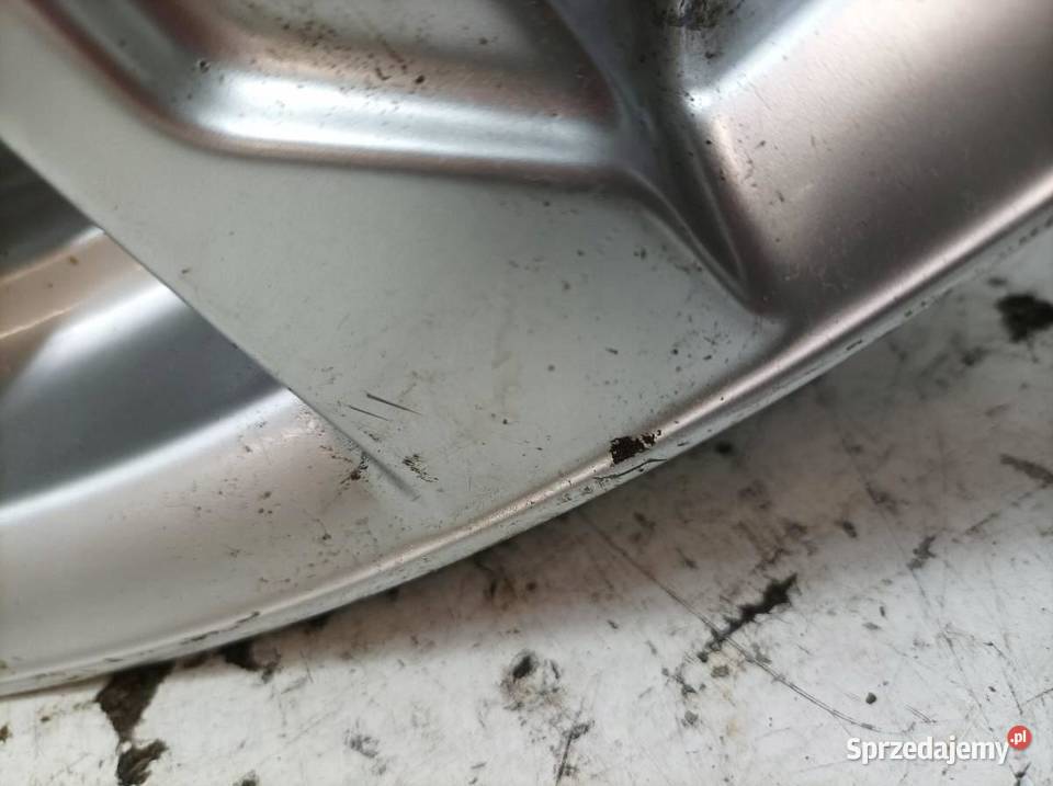 FELGA ALUMINIOWA R20 5X130 ET44 OC71 10JX20 H2