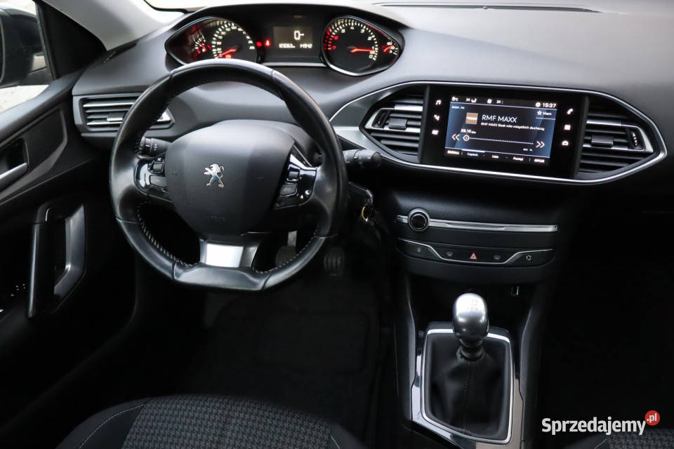 Peugeot 308 12 PureTech 1199cm3 śląskie