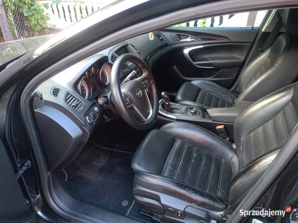 Opel Insignia 16Turbo Xenon czujniki parkowania asystent parkowania łódzkie