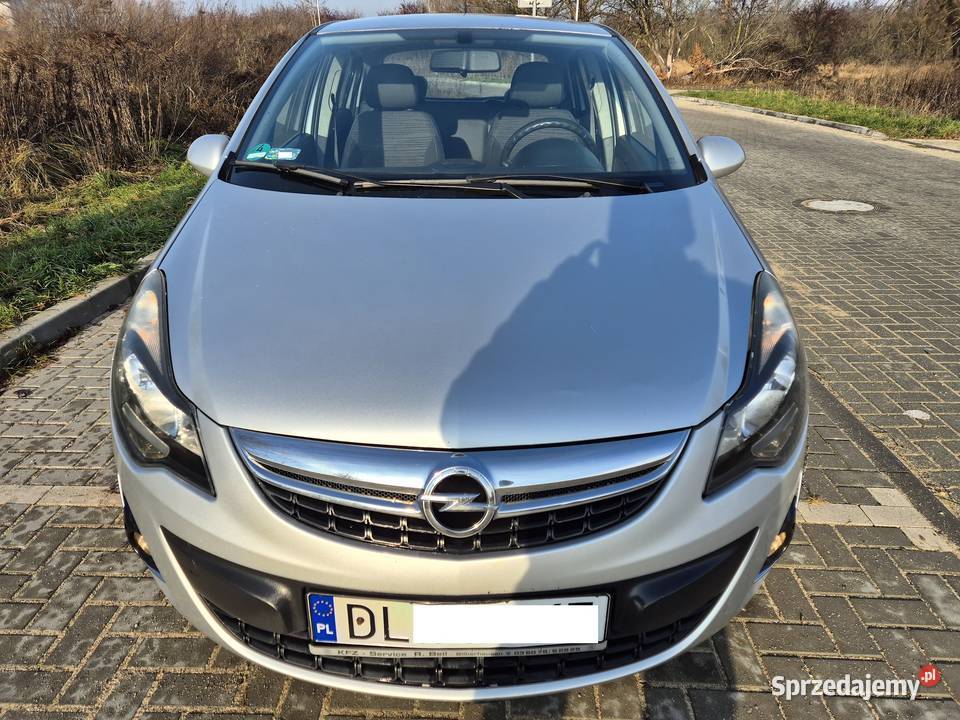 Opel Corsa D 2014 5Dzwiowy 141 przebieg Klima 85KM Legnica sprzedam