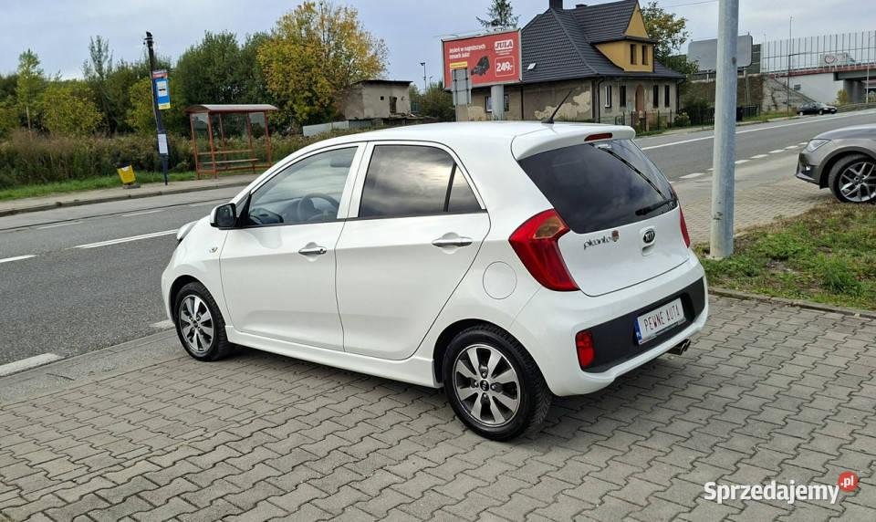 Toyota Yaris Nowe 4 oponyOryginalny lakierBogata Przyszowice