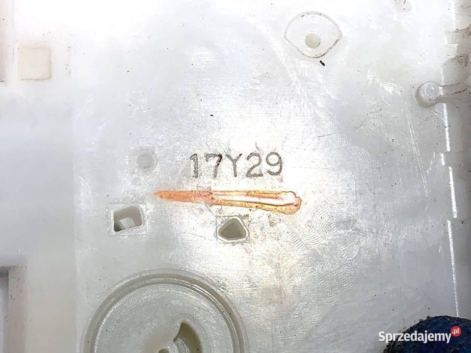 ZAMEK DRZWI LEWY TYŁ MITSUBISHI MIRAGE SPACE osobowe sprzedam