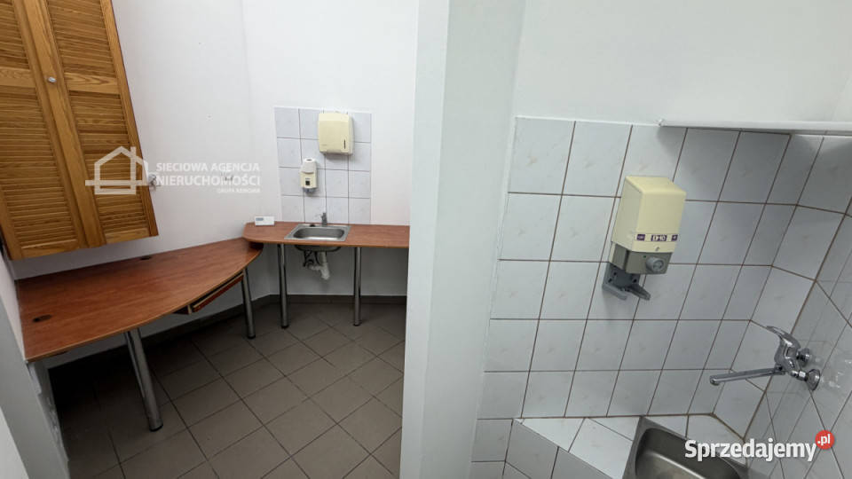 Lokal 451m2 Rumia Ilość pomieszczeń 2 pomorskie