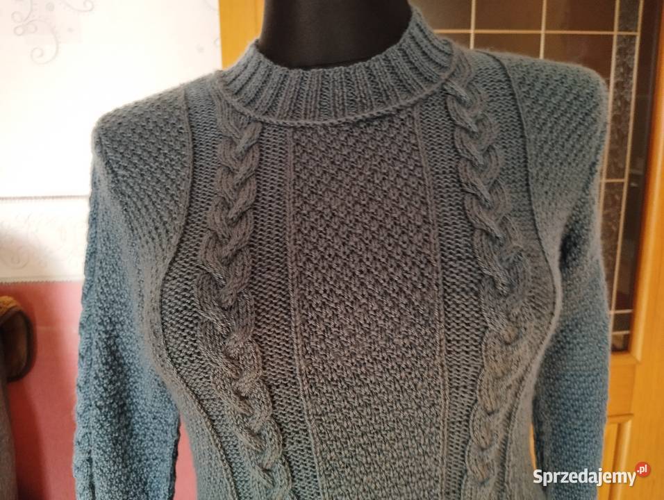 18 Sukienka ręcznie robiona na drutach Różyny